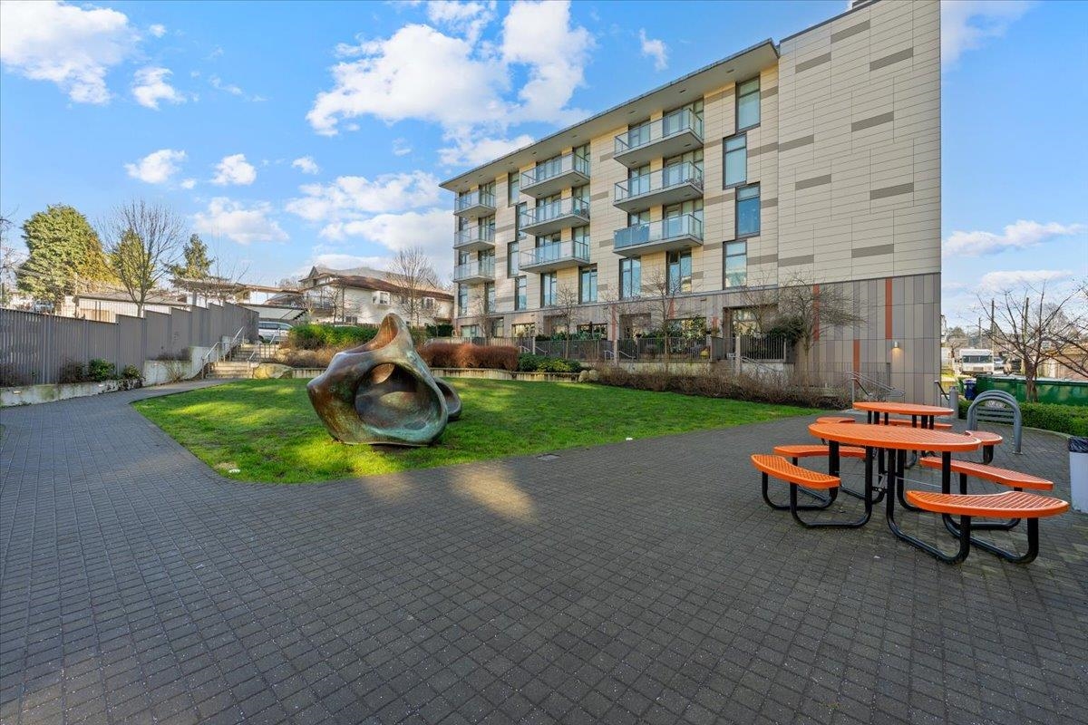 Garage Interior Photo of 410 8138 Fraser Street, Vancouver, BC