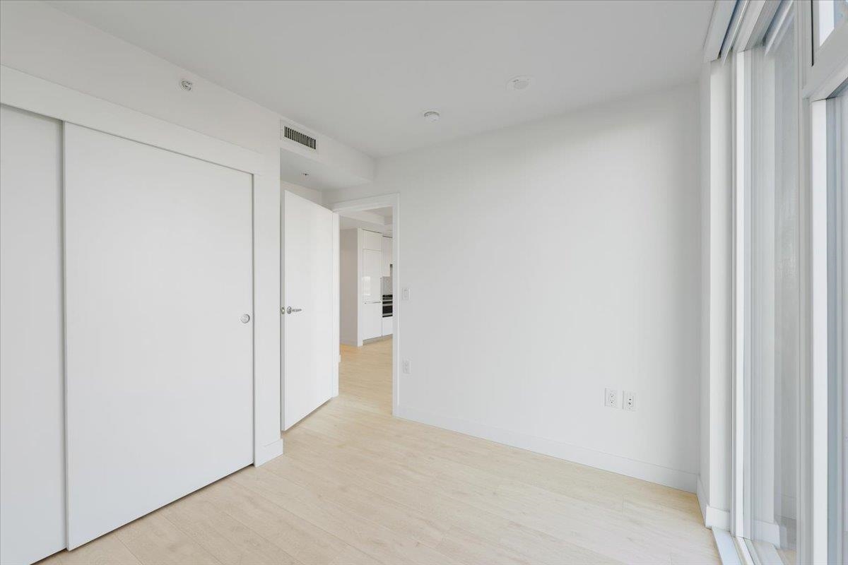 Powder Room Photo of 410 8138 Fraser Street, Vancouver, BC