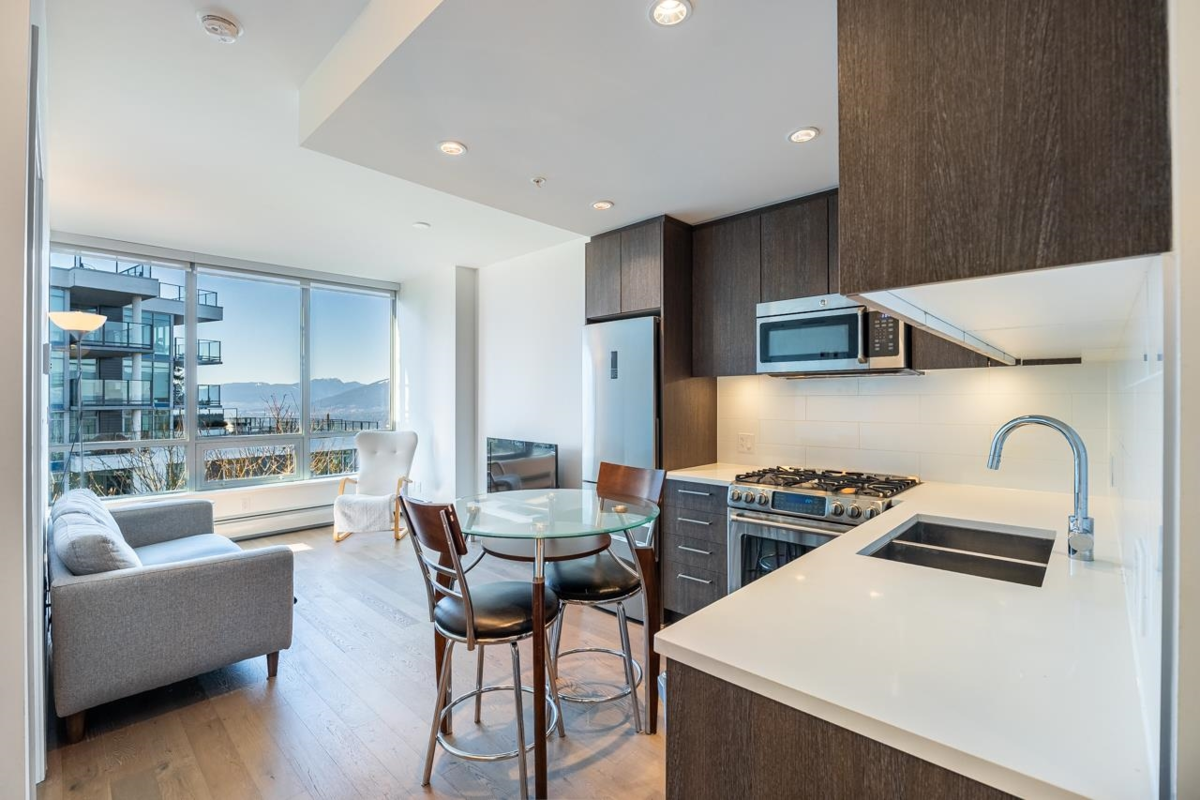 Family Room Photo of 1006 9060 University Crescent, Burnaby, BC