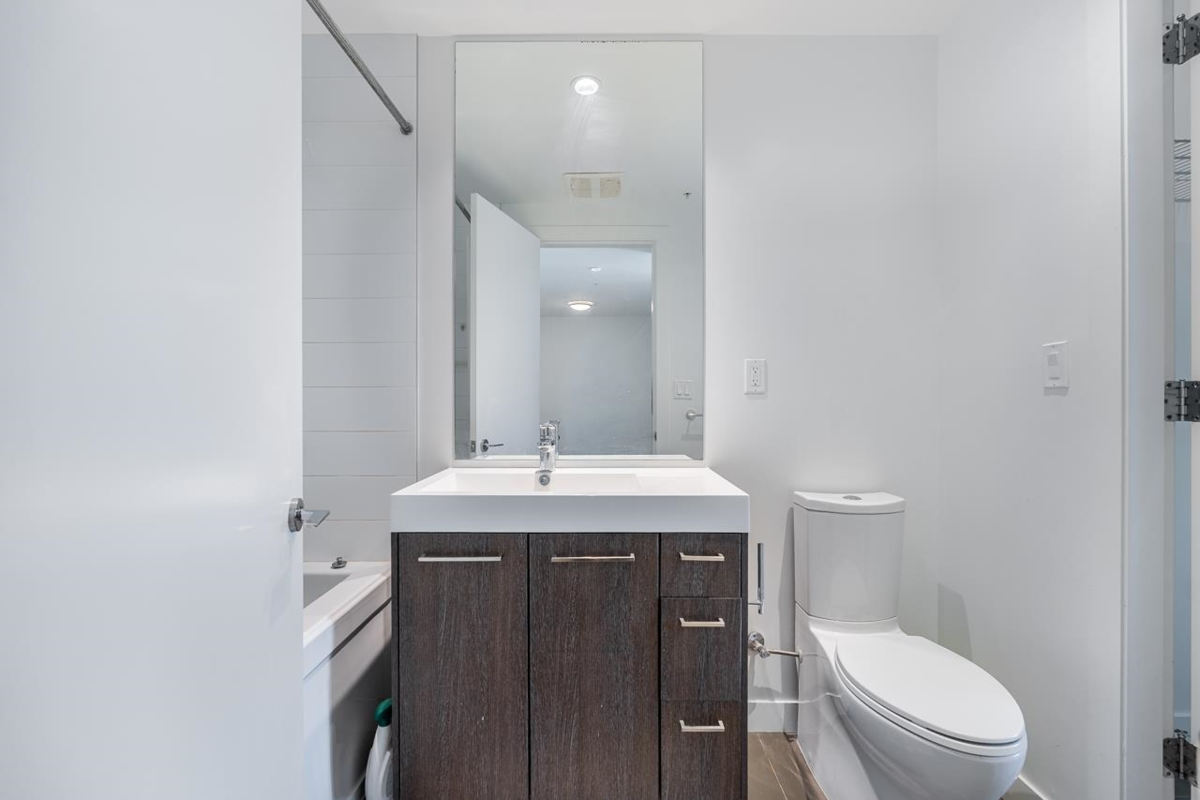 Laundry Room Photo of 1006 9060 University Crescent, Burnaby, BC