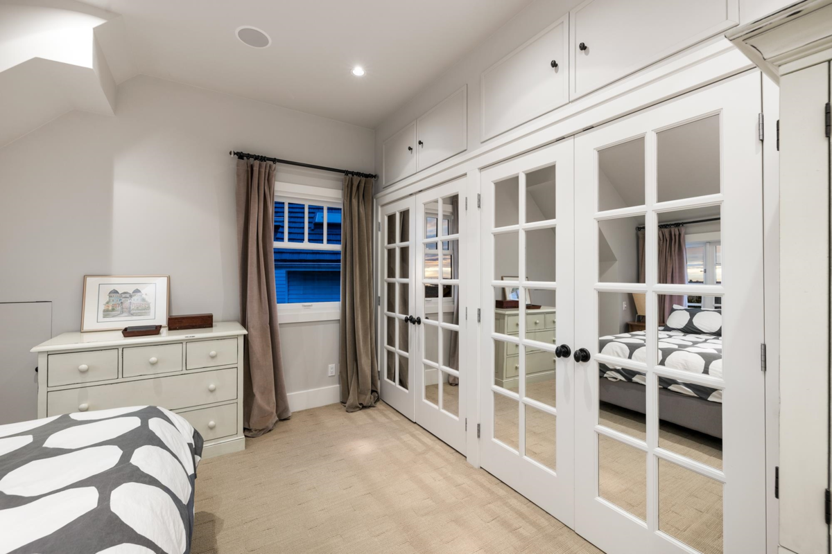 Garage Interior Photo of 402 Brand Street, North Vancouver, BC