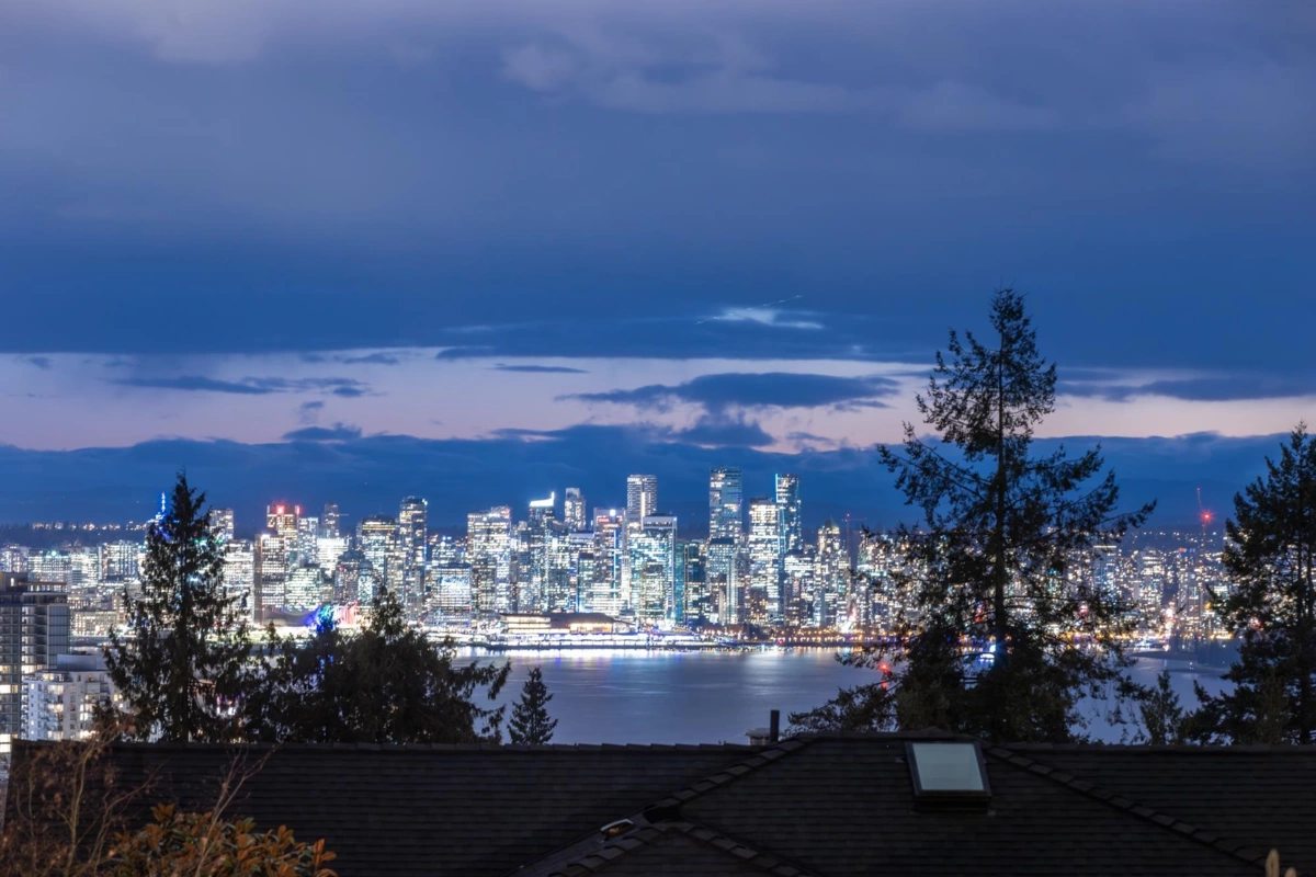 Outdoor Deck Photo of 402 Brand Street, North Vancouver, BC