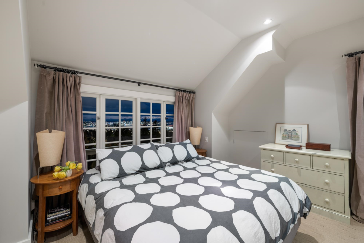 Staircase Photo of 402 Brand Street, North Vancouver, BC