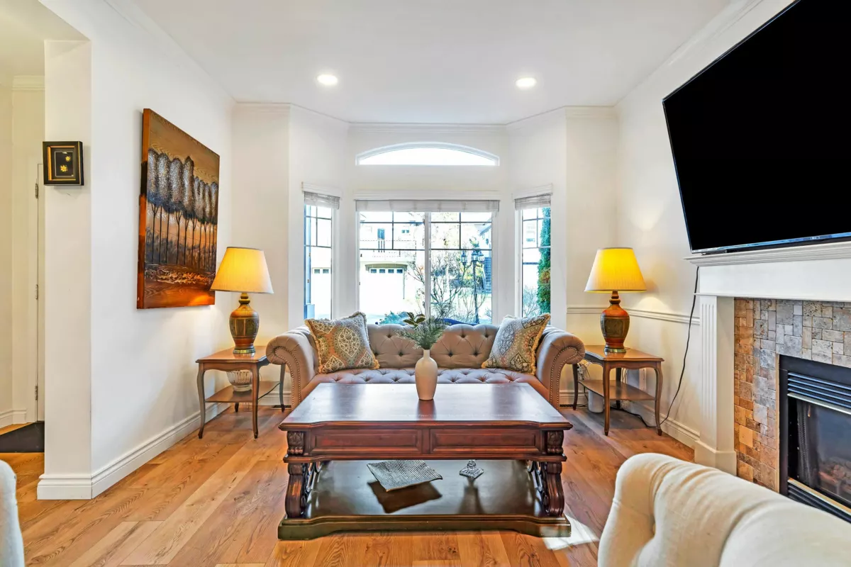 Dining Area Photo of 122 Blackberry Drive, Port Moody, BC