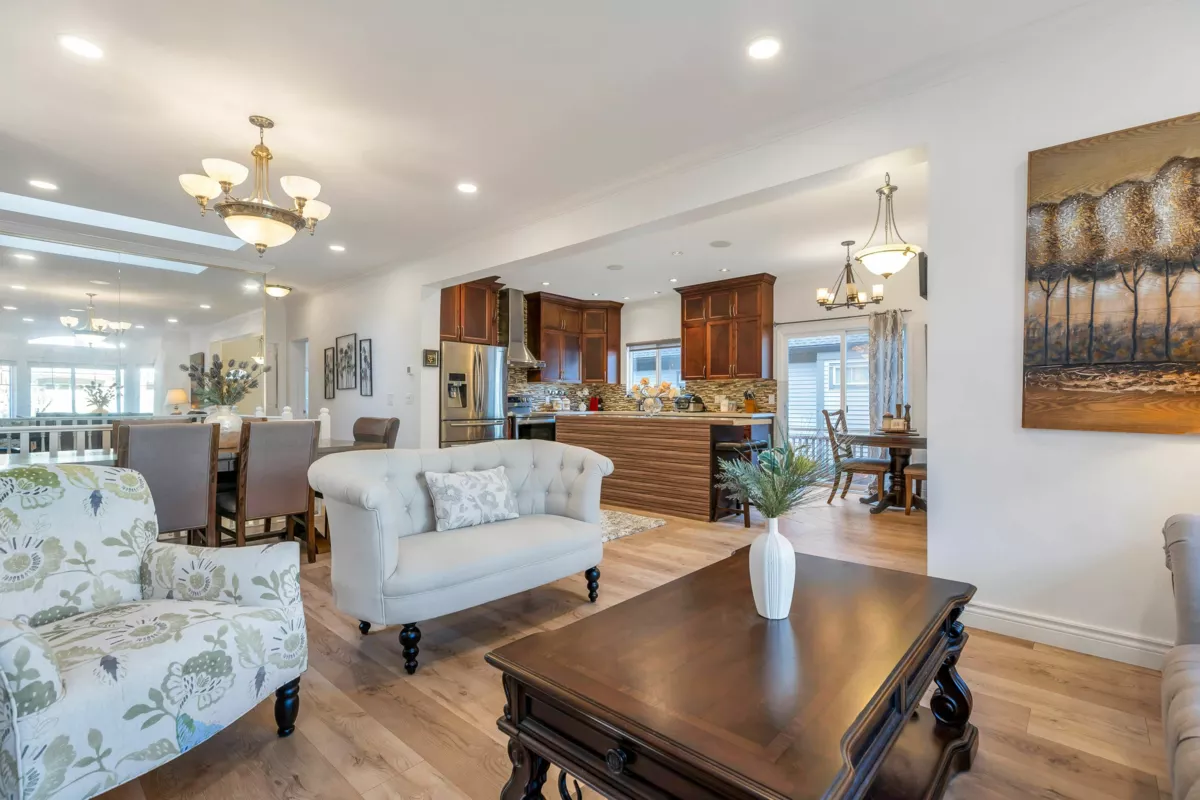Kitchen Photo of 122 Blackberry Drive, Port Moody, BC