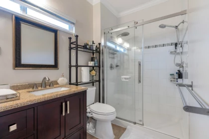 Entry Foyer Photo of 122 Blackberry Drive, Port Moody, BC