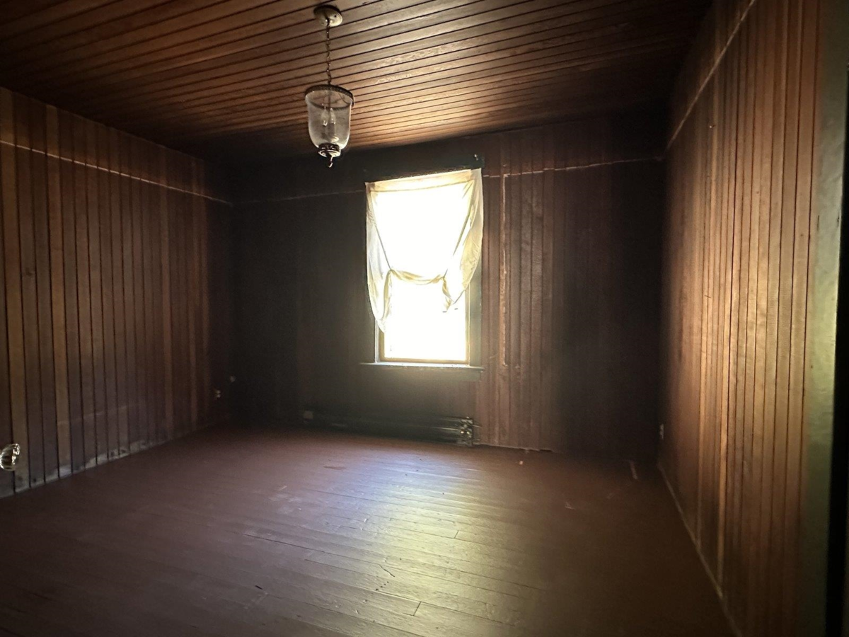 Bedroom 2 Photo of 31010 Trans Canada Highway, Yale, BC