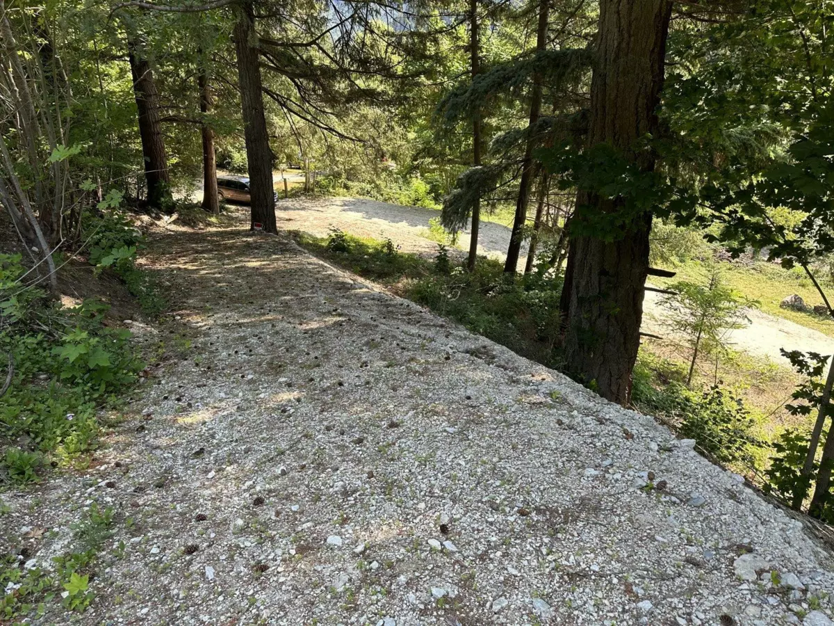 Laundry Room Photo of 31010 Trans Canada Highway, Yale, BC