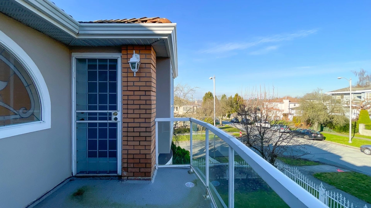 Dining Area Photo of 2056 Scarboro Avenue, Vancouver, BC