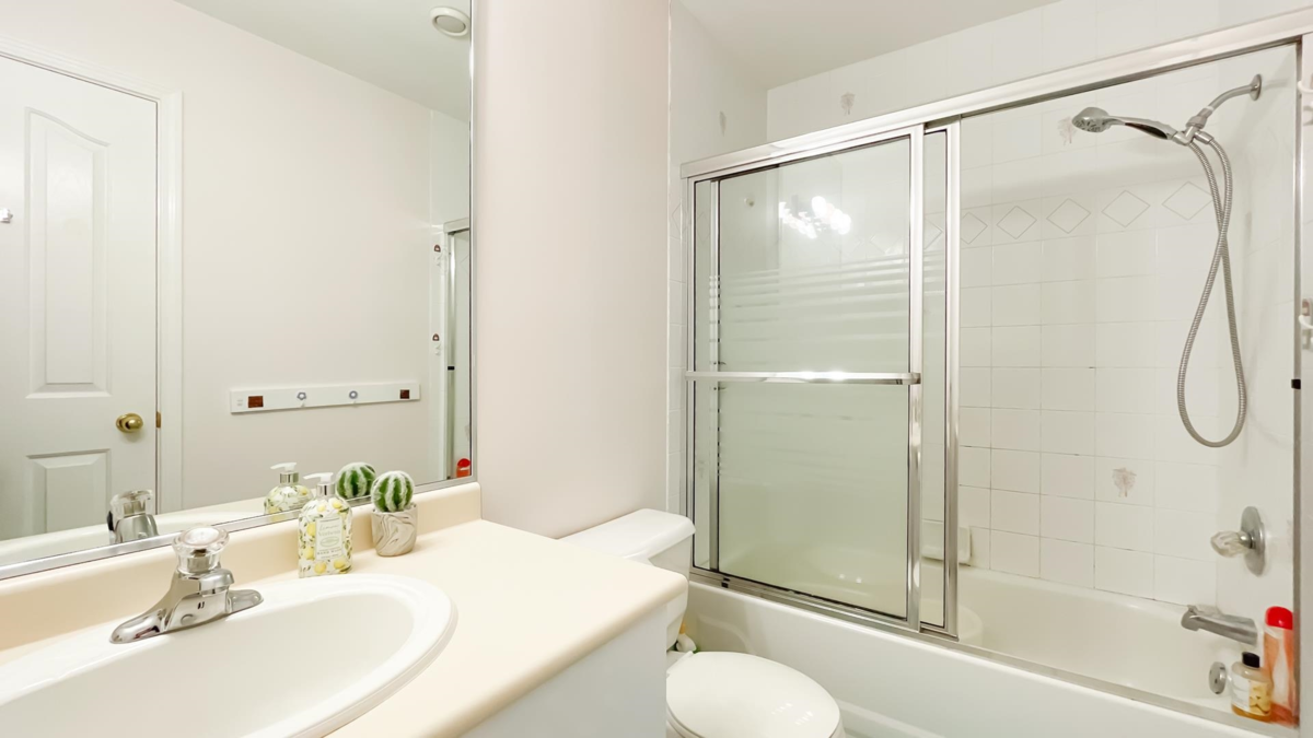 Outdoor Deck Photo of 2056 Scarboro Avenue, Vancouver, BC