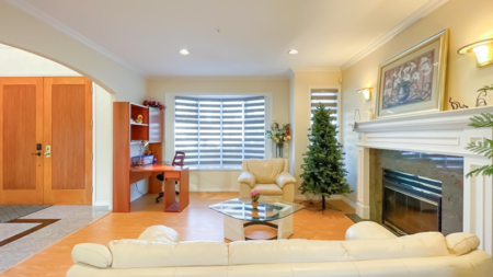 Kitchen Island Photo of 2056 Scarboro Avenue, Vancouver, BC