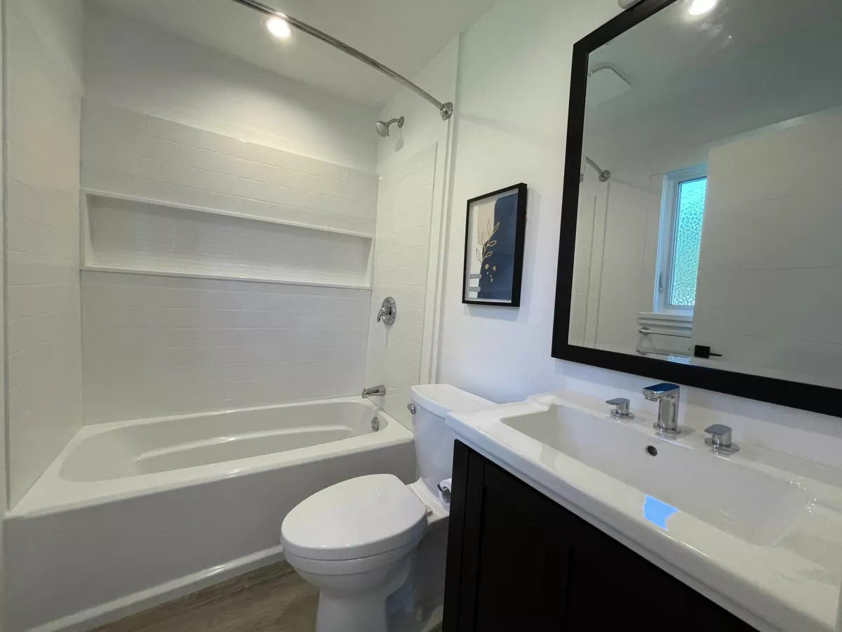 Kitchen Photo of 500 Douglas Crescent, Richmond, BC