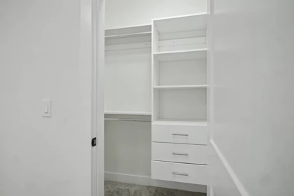 Basement Recreation Room Photo of 16685 15a Avenue, Surrey, BC