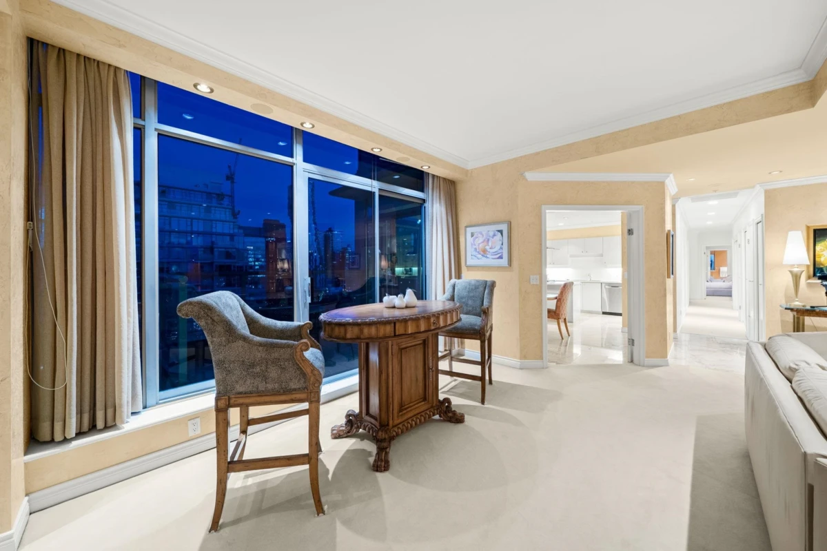 Dining Area Photo of PH3 1790 Bayshore Drive, Vancouver, BC