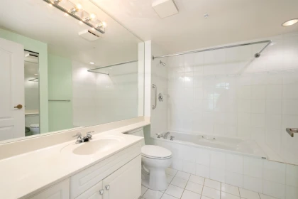 Bedroom 3 Photo of 311 15272 20 Avenue, Surrey, BC