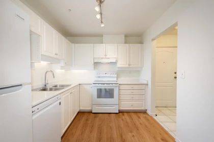 Pantry Photo of 311 15272 20 Avenue, Surrey, BC