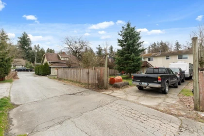 Office / Den Photo of 33943 Pine Street, Abbotsford, BC