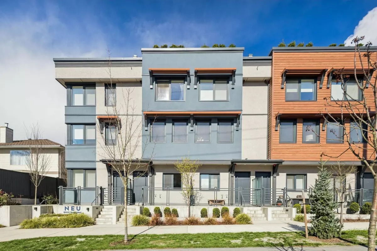 Exterior Rear Photo of 2 632 E 3rd Street, North Vancouver, BC