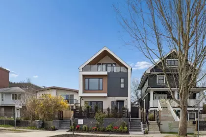 Backyard Photo of 1 3393 Victoria Drive, Vancouver, BC