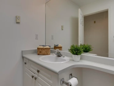 Mudroom Photo of 414 128 W 8th Street, North Vancouver, BC