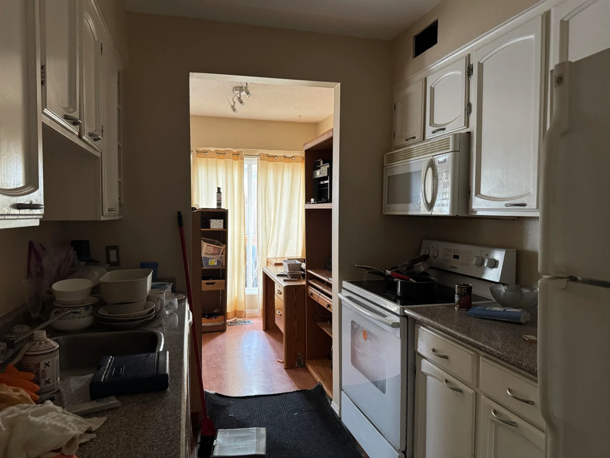 Dining Area Photo of 42 10555 153 Street, Surrey, BC
