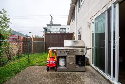 Backyard Photo of 2 5536 Vedder Road, Chilliwack, BC