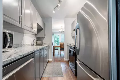 Kitchen Photo of 2 5536 Vedder Road, Chilliwack, BC