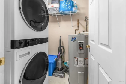 Mudroom Photo of 202 12125 75a Avenue, Surrey, BC
