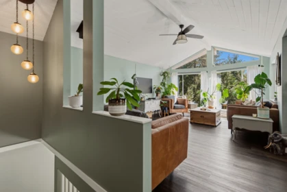 5549 Sans Souci Road, Halfmoon Bay, BC, Halfmoon Bay — Single Family Residence for sale