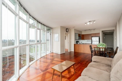 Primary Bedroom Photo of 952 1483 E King Edward Avenue, Vancouver, BC