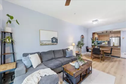 121 6688 120 Street, Surrey, BC, Surrey — Apartment/Condo for sale