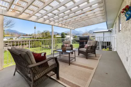 Swimming Pool Photo of 6982 Sheffield Way, Chilliwack, BC
