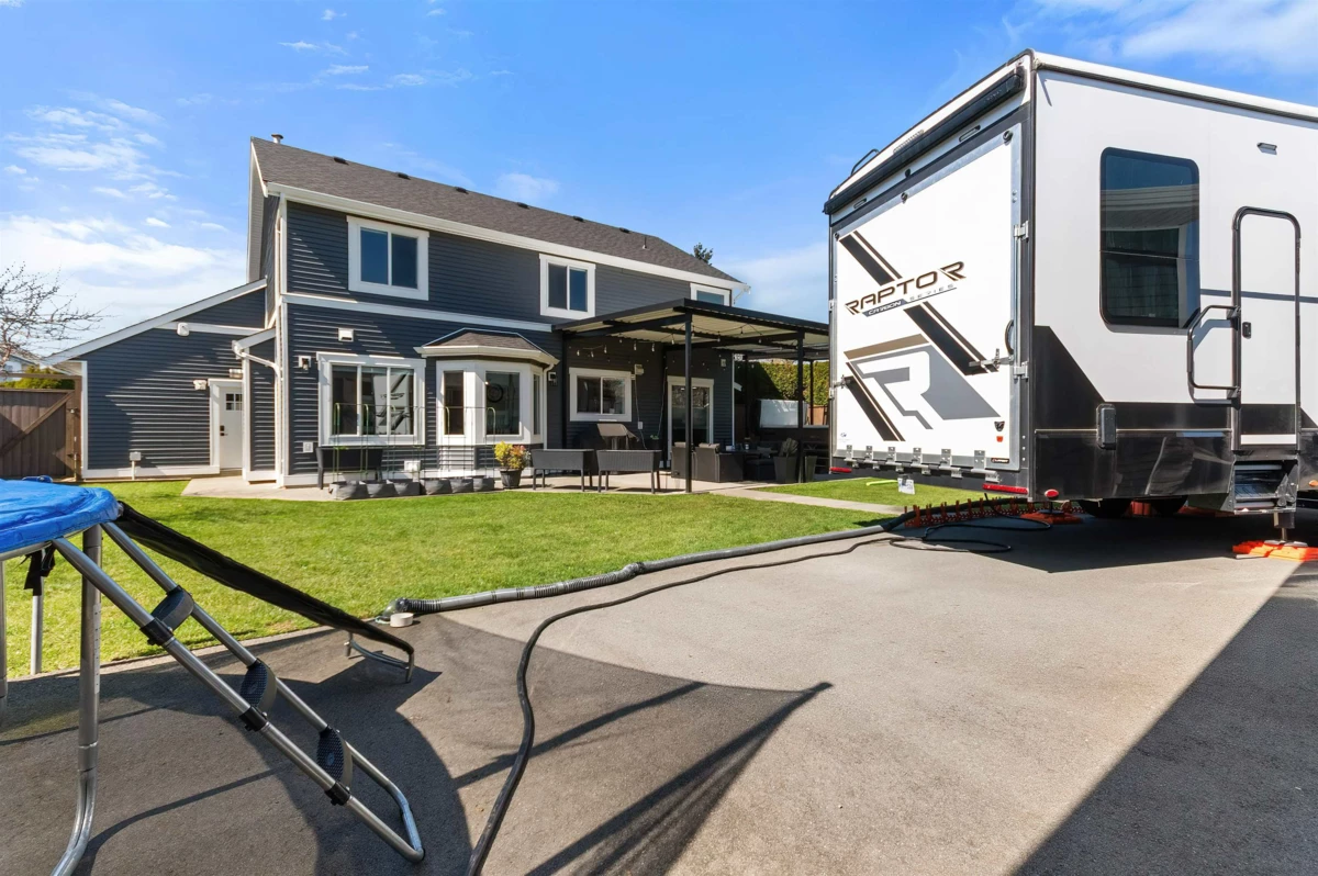 Family Room Photo of 6748 Henry Street, Chilliwack, BC