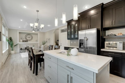 Kitchen Island Photo of 20951 80b Avenue, Langley, BC