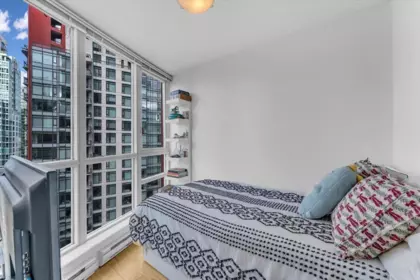 Primary Bedroom Photo of 1707 1189 Melville Street, Vancouver, BC