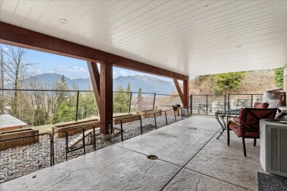 Outdoor Kitchen Photo of 43590 Chilliwack Mountain Road, Chilliwack, BC