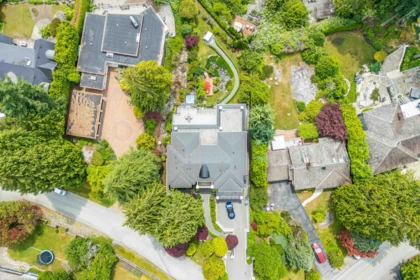 Aerial View of 3918 Southridge Avenue, West Vancouver, BC