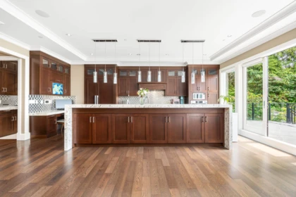 Kitchen Photo of 3918 Southridge Avenue, West Vancouver, BC