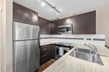 Primary Bathroom Photo of 214 6500 194 Street, Surrey, BC