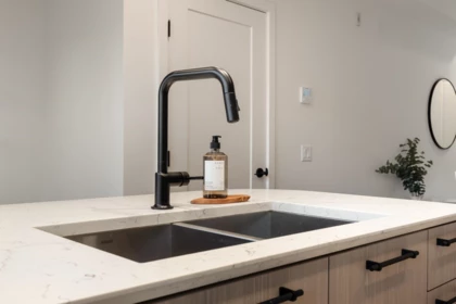 Laundry Room Photo of 197 W King Edward Avenue, Vancouver, BC