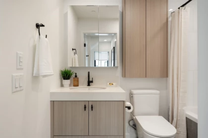Mudroom Photo of 197 W King Edward Avenue, Vancouver, BC