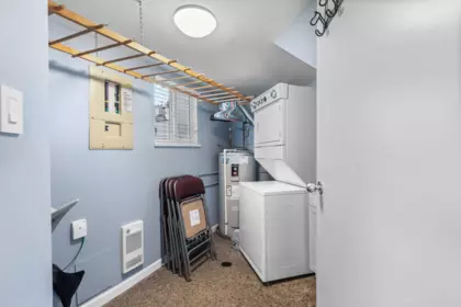 Guest Bathroom Photo of 13 3459 W River Road, Delta, BC