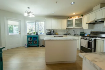 Breakfast Nook Photo of 6739 178b Street, Surrey, BC