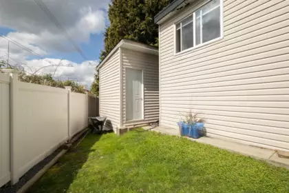 Hot Tub / Spa Photo of 6739 178b Street, Surrey, BC