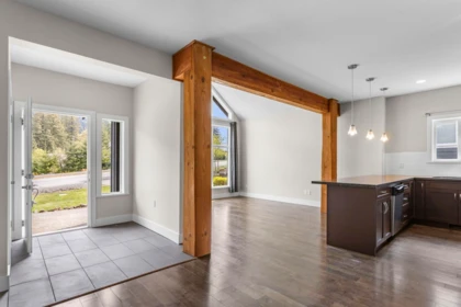 1940 Woodside Boulevard, Agassiz, BC, Agassiz — Half Duplex for sale