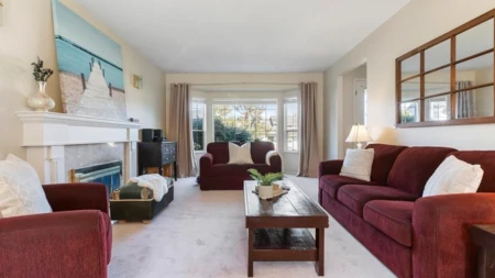 Breakfast Nook Photo of 16232 87 Avenue, Surrey, BC