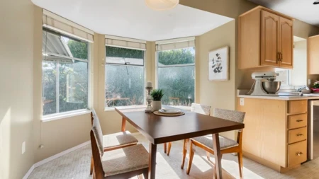Office / Den Photo of 16232 87 Avenue, Surrey, BC