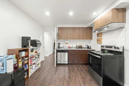 Loft / Bonus Room Photo of 2452 2492 Balsam Street, Vancouver, BC