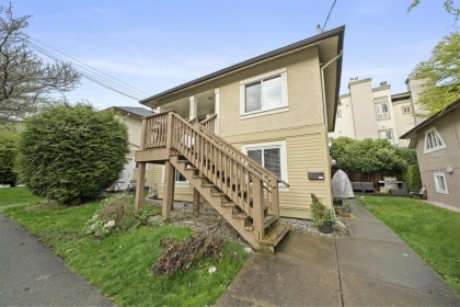 Office / Den Photo of 2452 2492 Balsam Street, Vancouver, BC