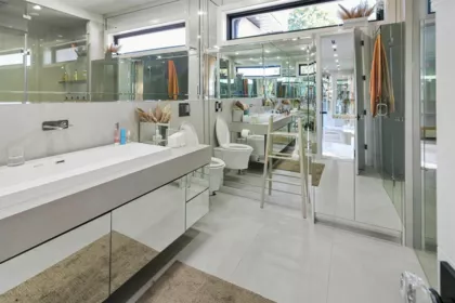 Laundry Room Photo of 6127 152a Street, Surrey, BC